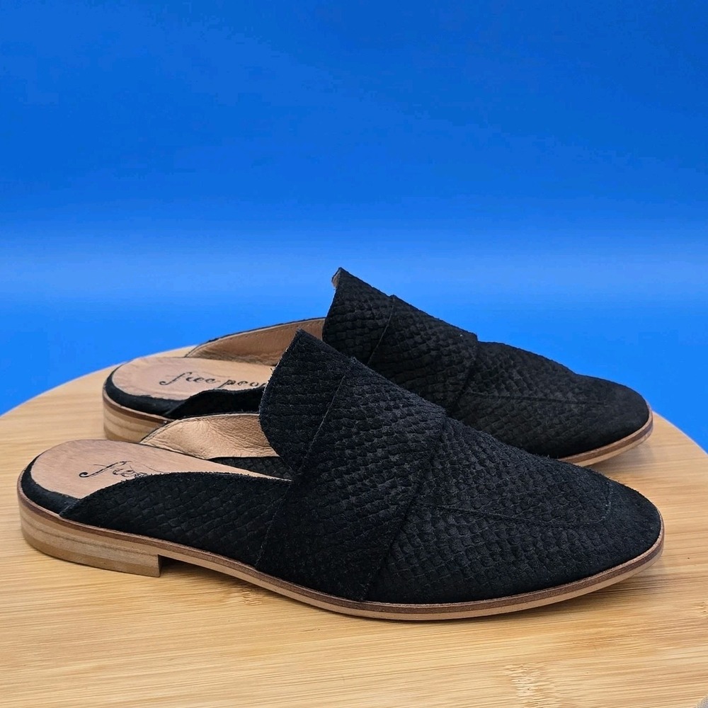 Free People At Ease Loafer Mule   Black Snakeskin Square Toe Womens Eu 37 US 6.5